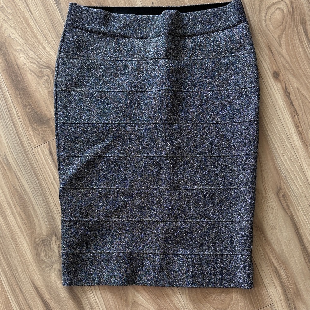 BCBGMaxAzria Textured Gray Pencil Skirt